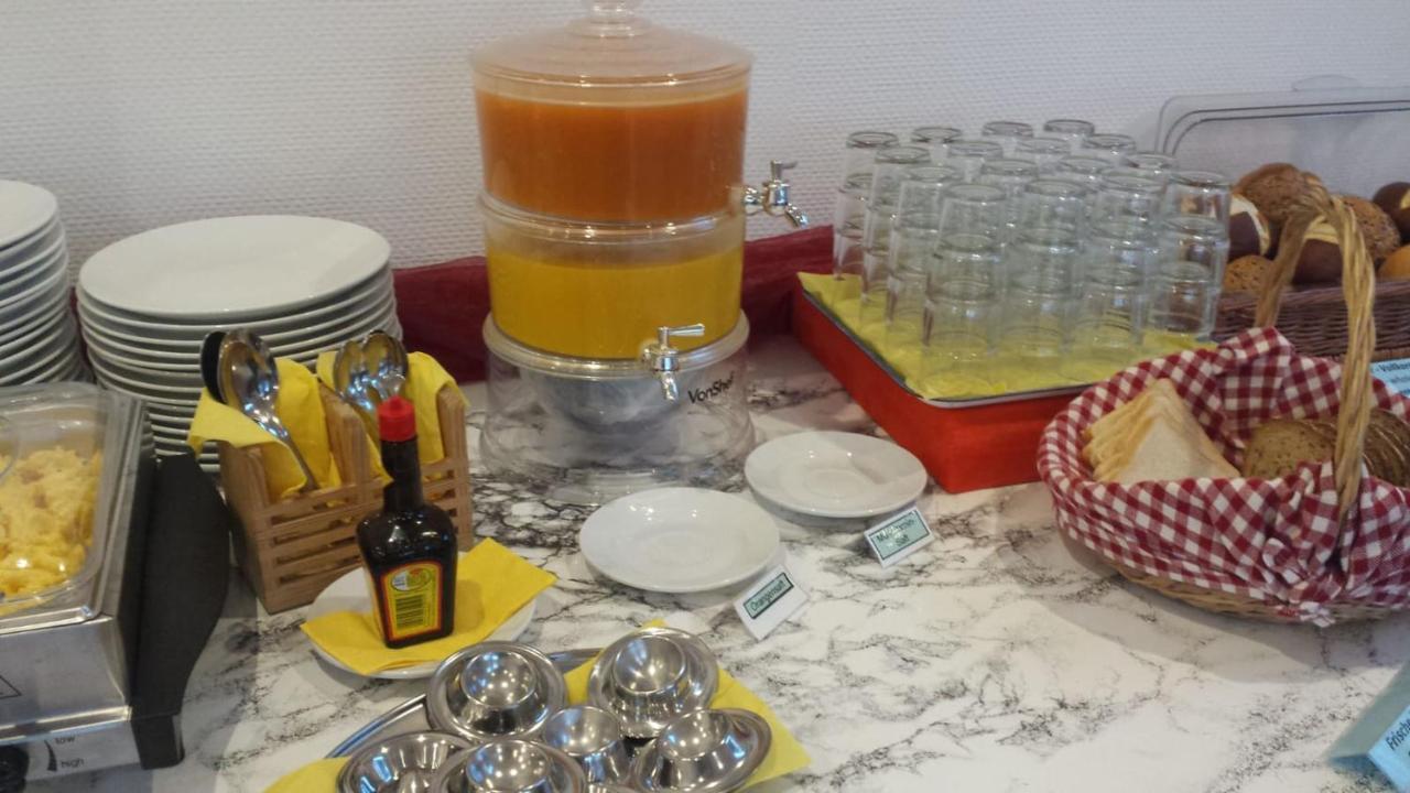 Loewen Hotel Arian Allmersbach im Tal エクステリア 写真